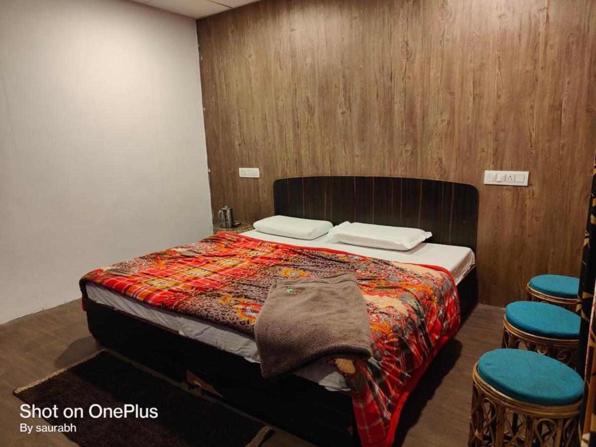 Joshīmath Auli Eco Nature Resort מראה חיצוני תמונה